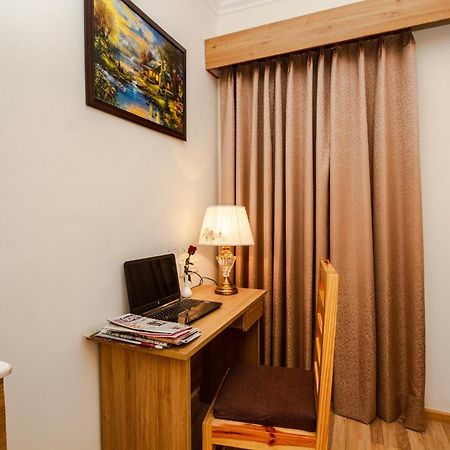 Anand Vardhan Resorts Манали Номер фото