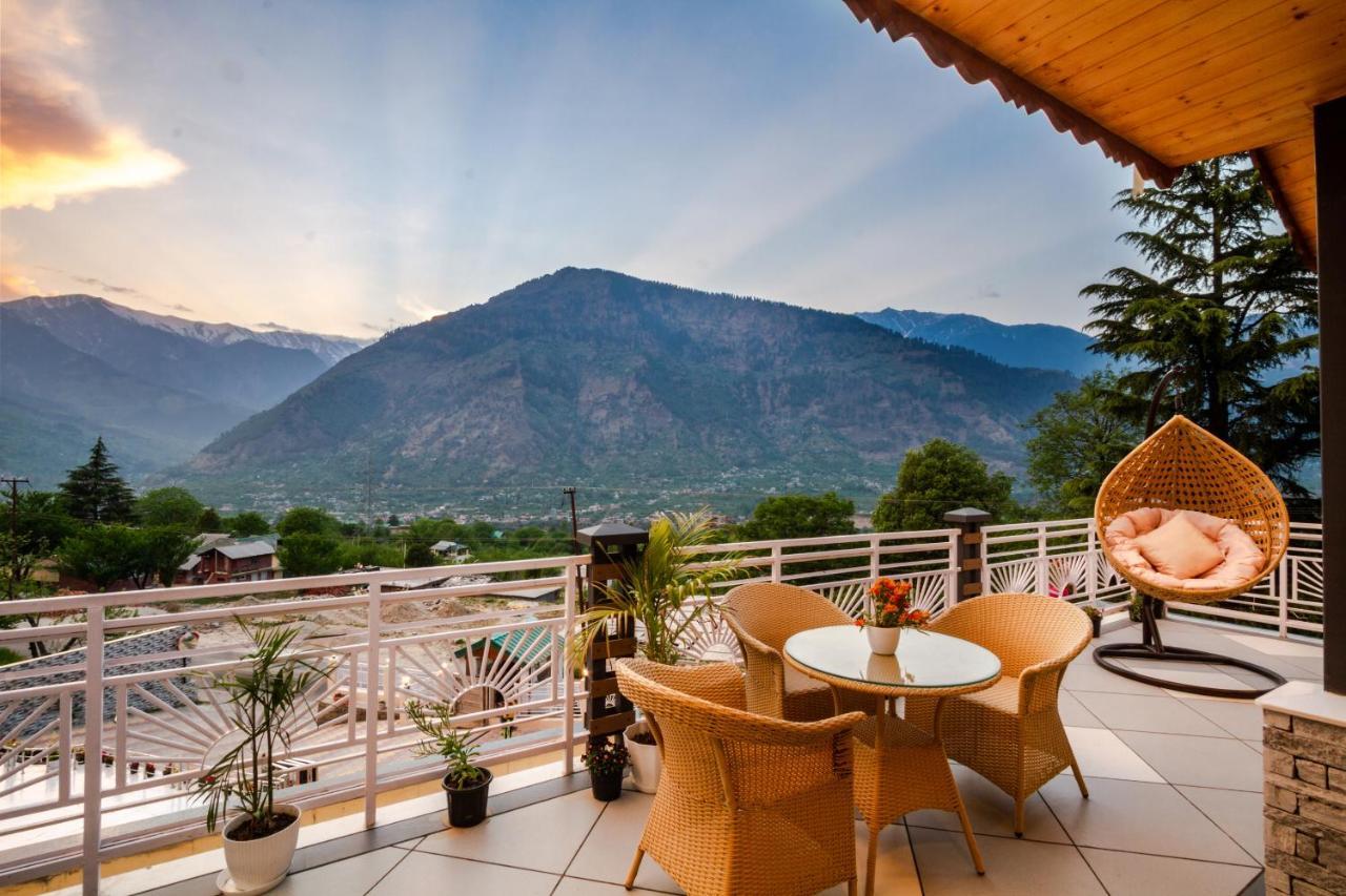 Anand Vardhan Resorts Манали Экстерьер фото