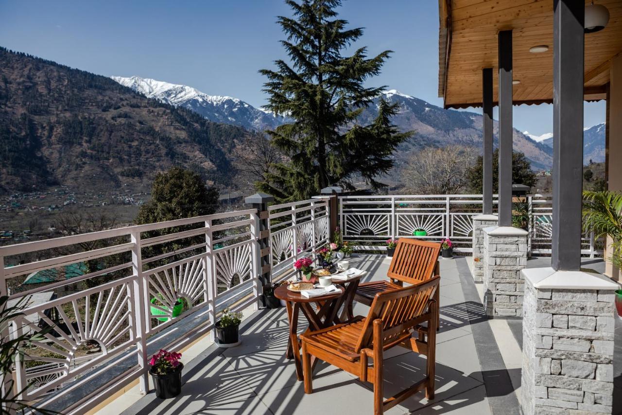 Anand Vardhan Resorts Манали Экстерьер фото
