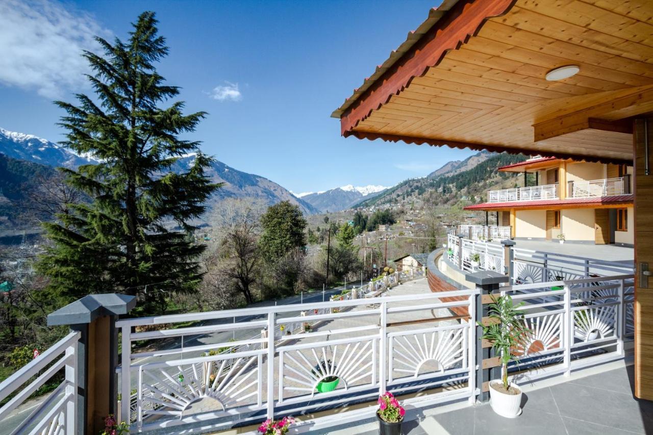 Anand Vardhan Resorts Манали Экстерьер фото